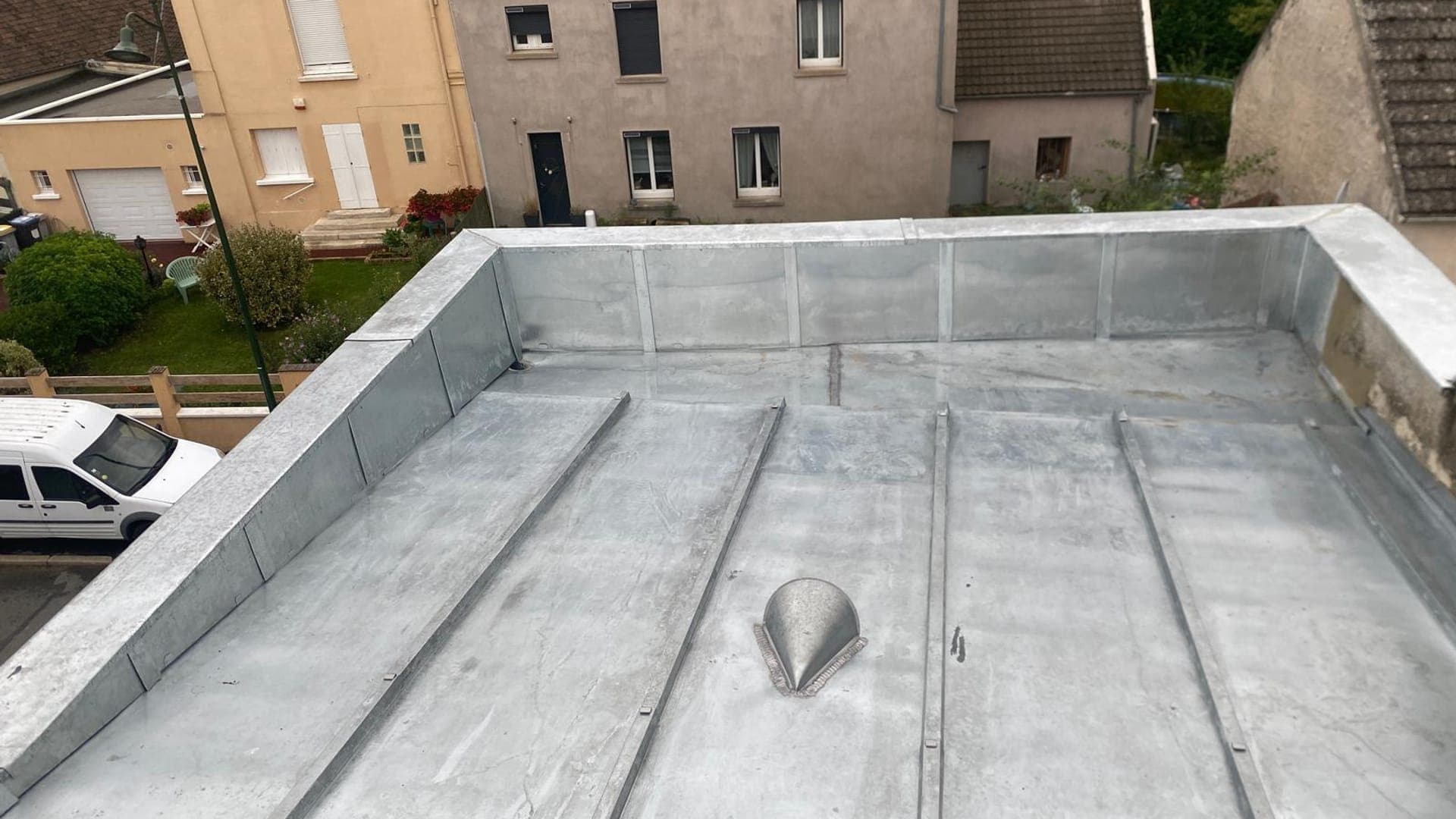 Chéneau zinc dans l'Allier (03) · Allier Toiture Services