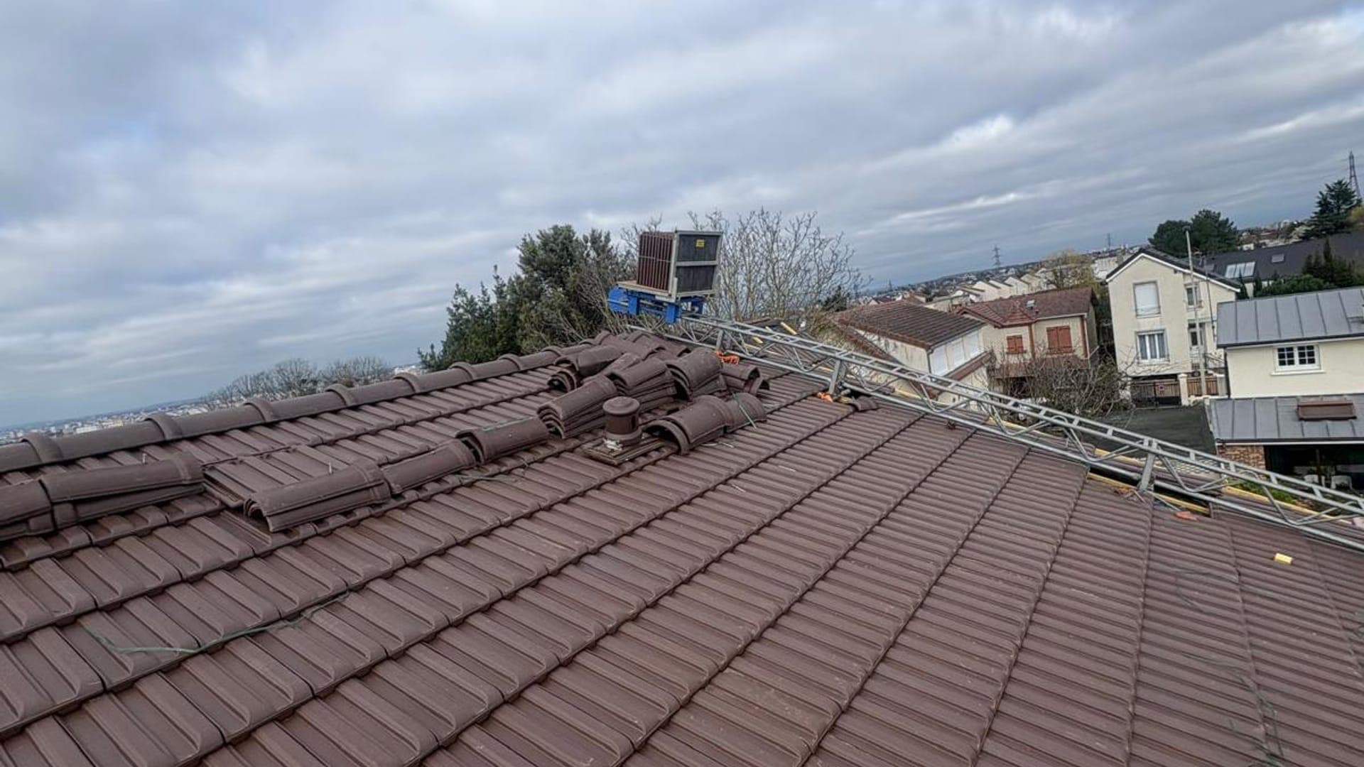 Ravalement de façade dans l'Allier (03) · Allier Toiture Services