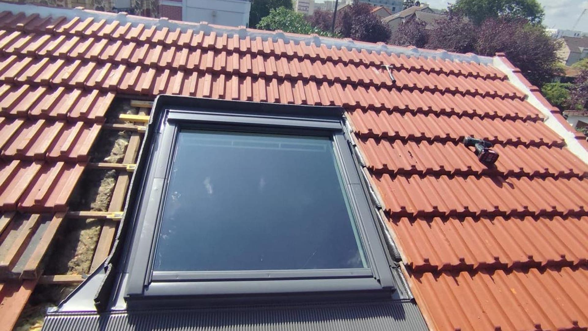 Pose de Velux dans l'Allier (03) · Allier Toiture Services